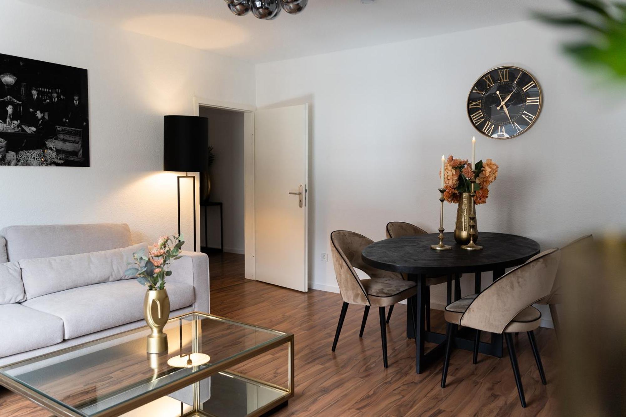 Junik Apartments "Am Sternbuschweg" Дуйсбург Экстерьер фото